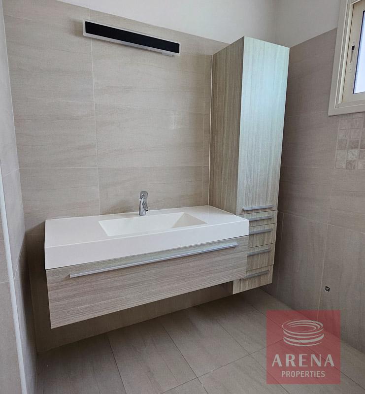 1-VILLA-N-KITI-10443-17-2