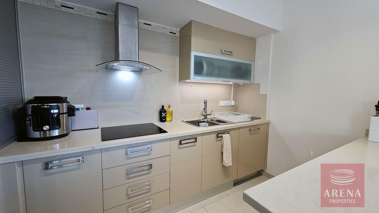 1-VILLA-N-KITI-10443-22-2