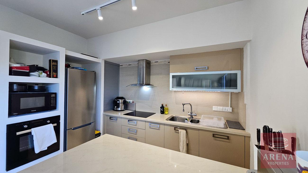 1-VILLA-N-KITI-10443-23-2