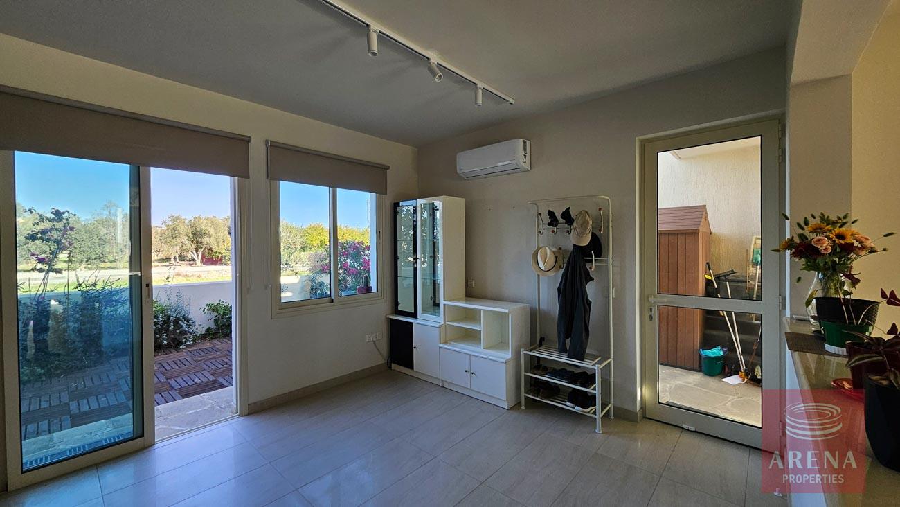 1-VILLA-N-KITI-10443-34-2