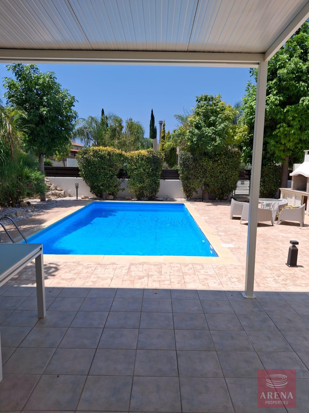 1-VILLA-PERVOLIA-10262-7-3