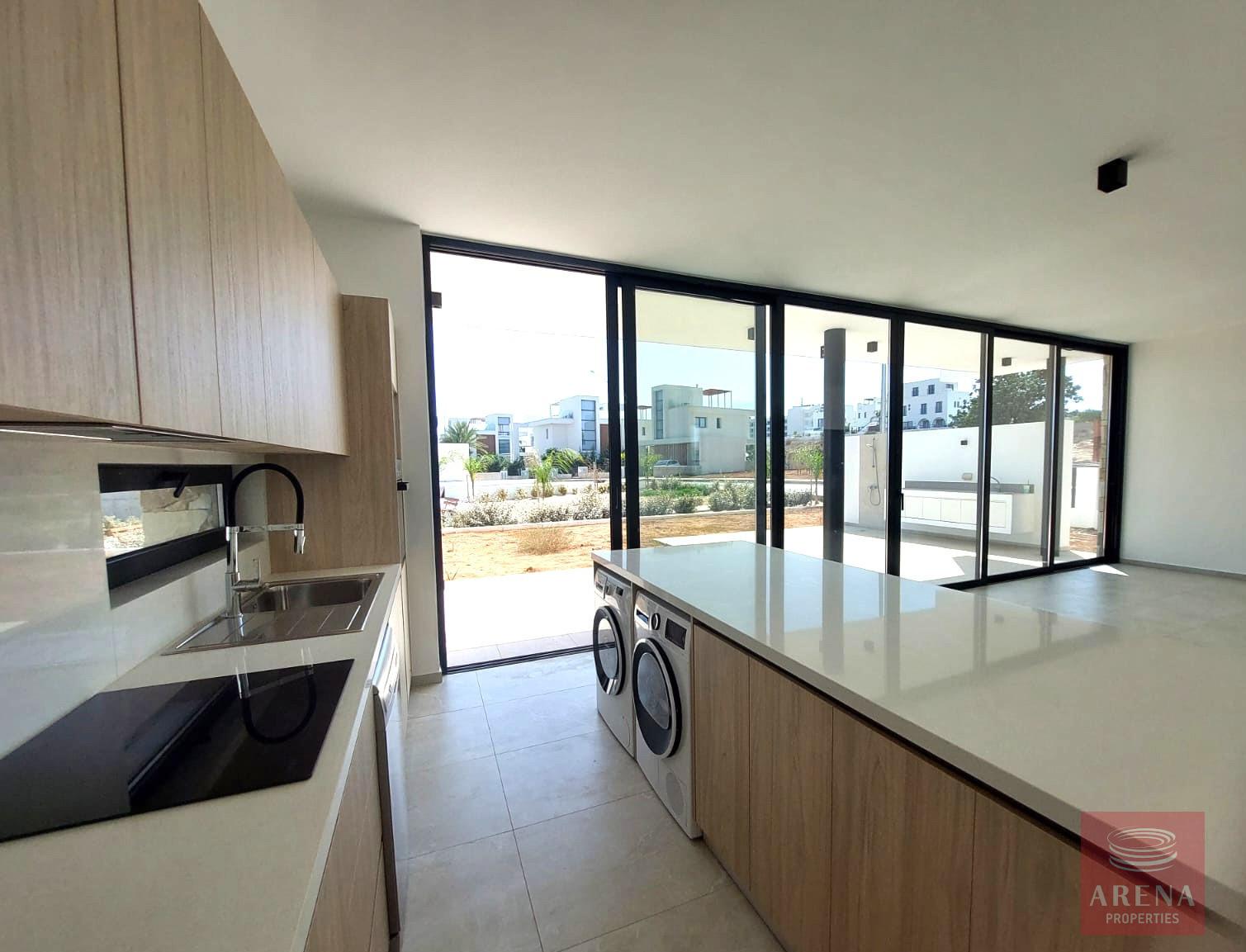 1-VILLA-PROTARAS010196-12-5