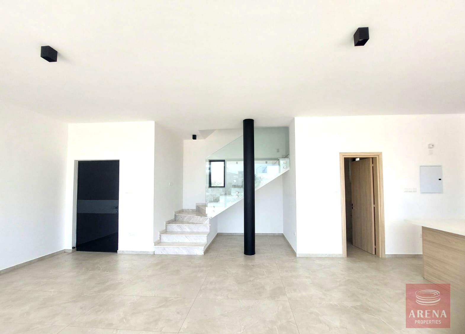 1-VILLA-PROTARAS010196-19-5