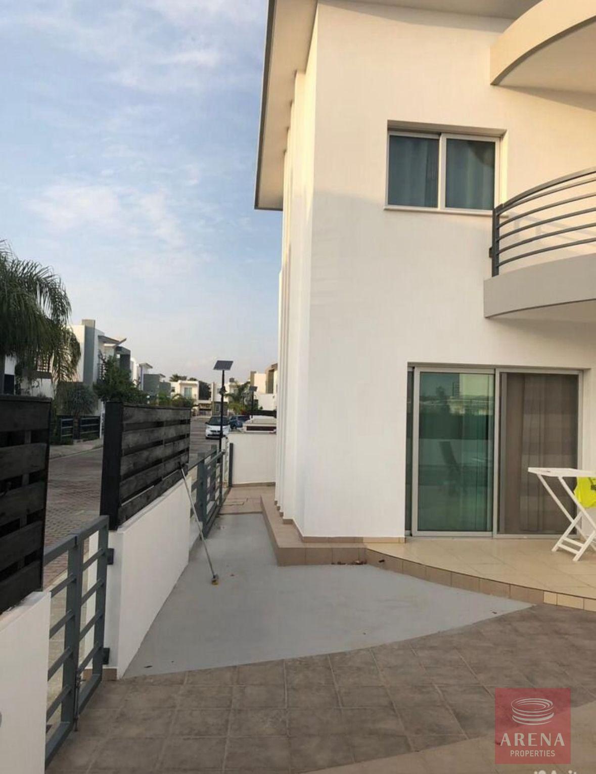 1-VILLA-PYLA-10381-16-3