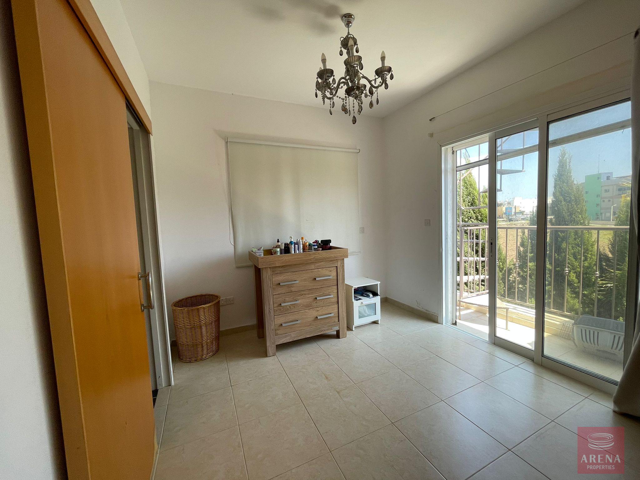 1-VILLA-RENT-DERYNIA-10065-10-1