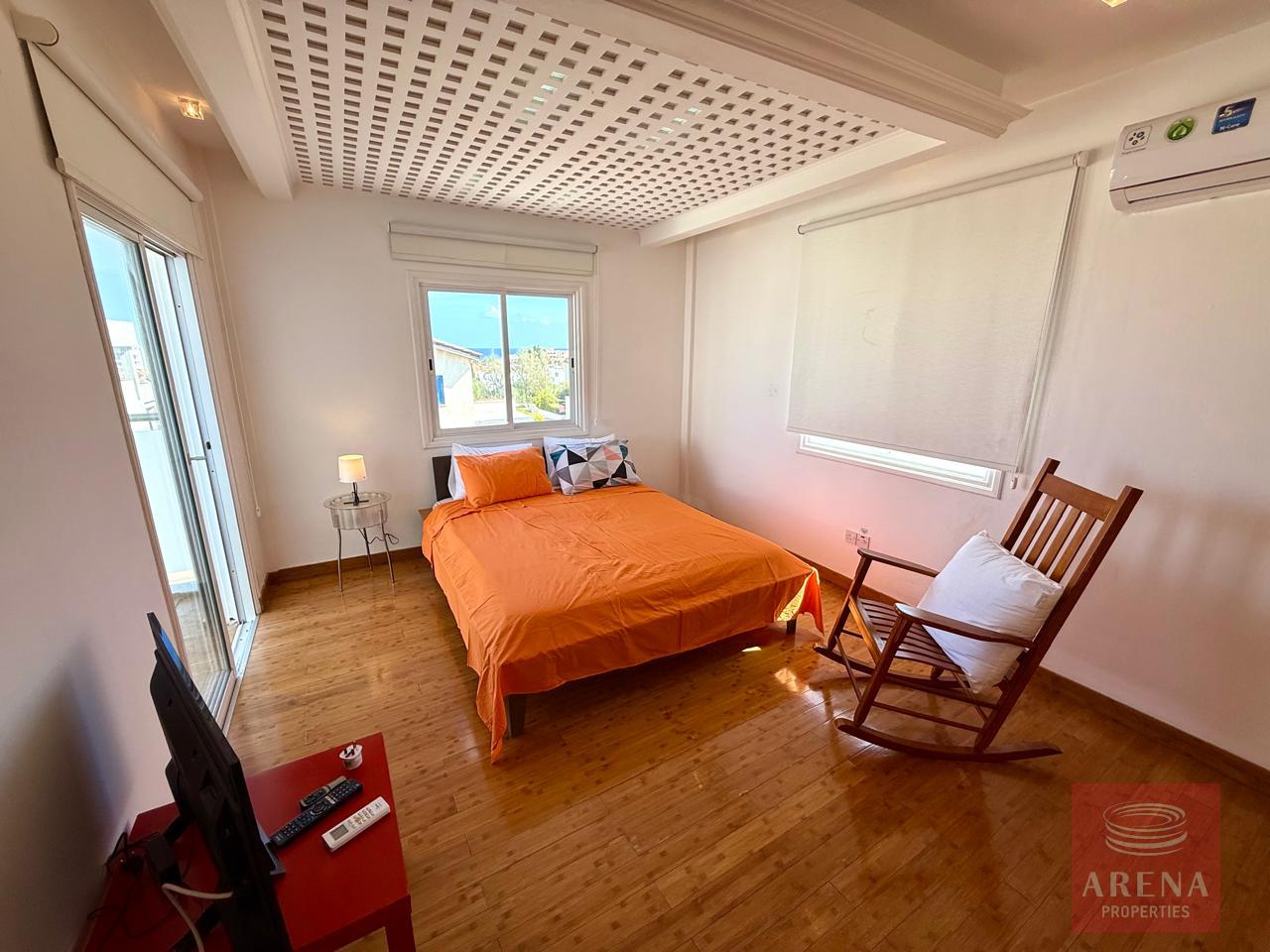 1-VILLA-RENT-PERNERA-10327-26-3