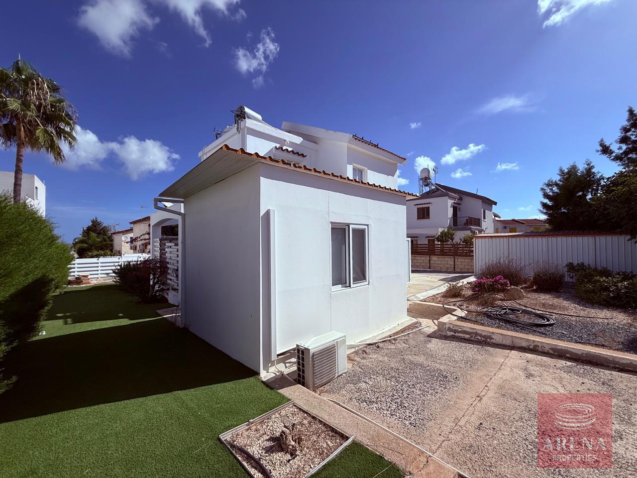 1-VILLA-RENT-PERNERA-10327-33-3