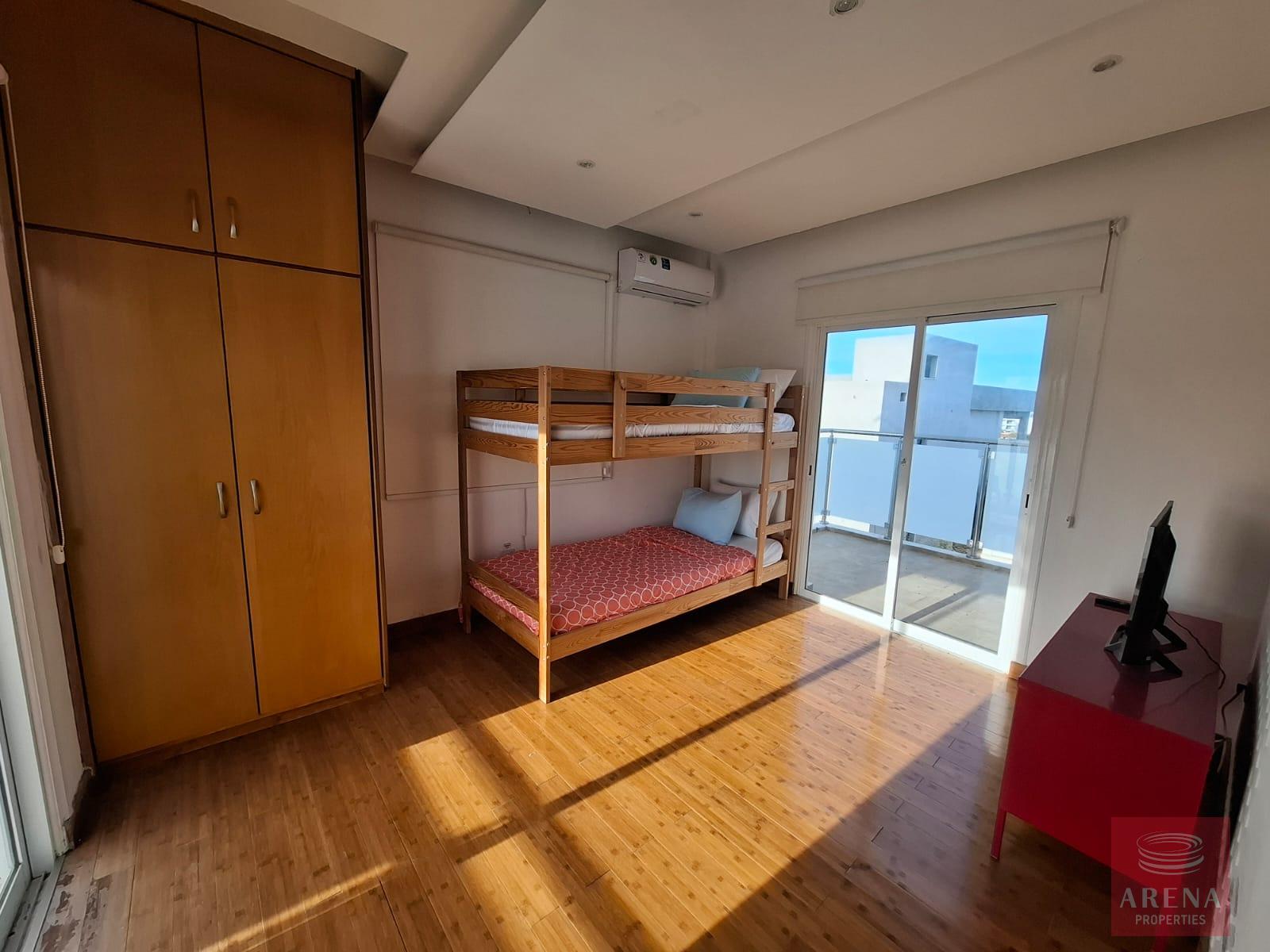 1-VILLA-RENT-PERNERA-10327-7-3