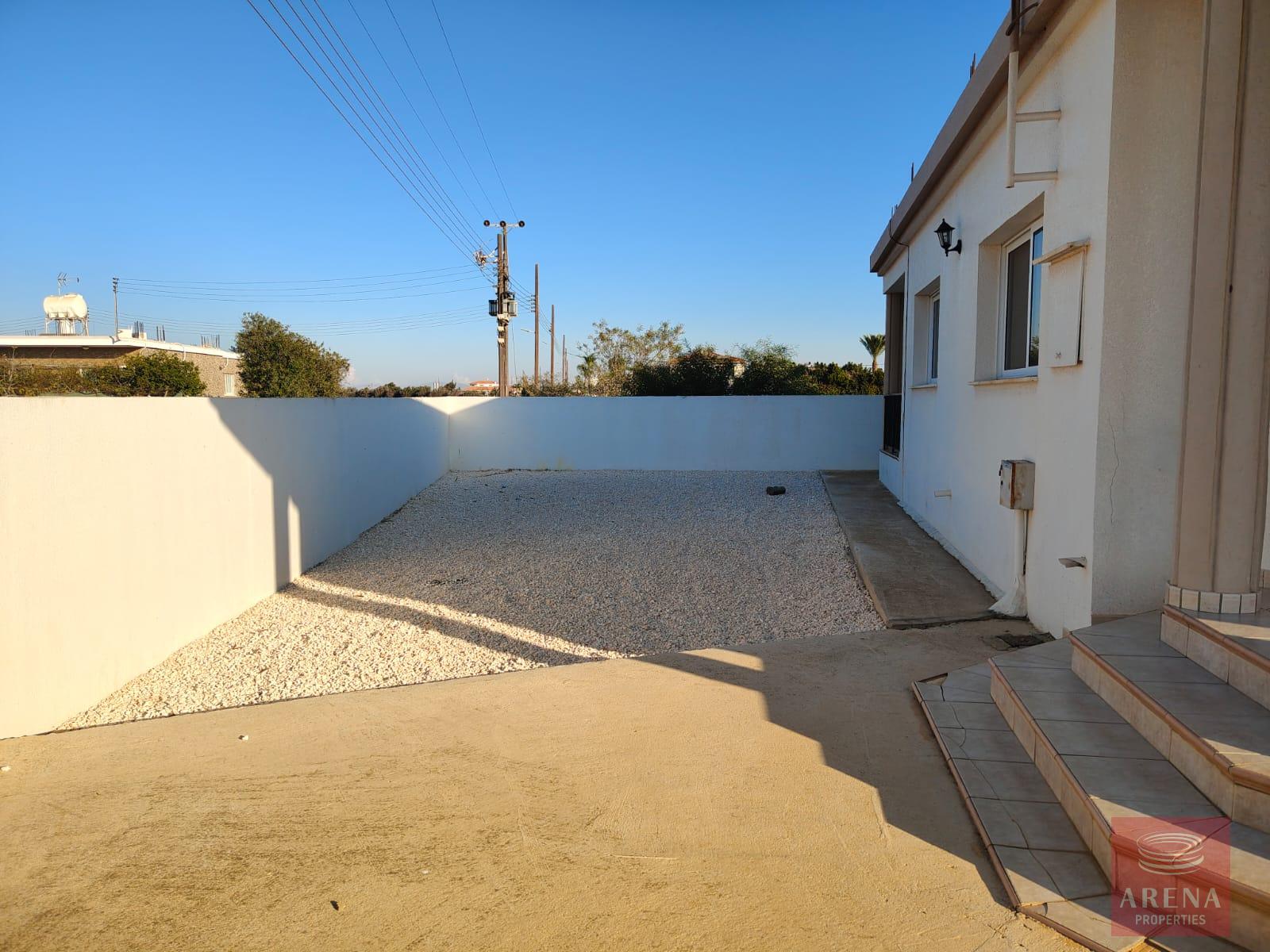 1-VILLA-XYLOFAGOU-10211-36-5