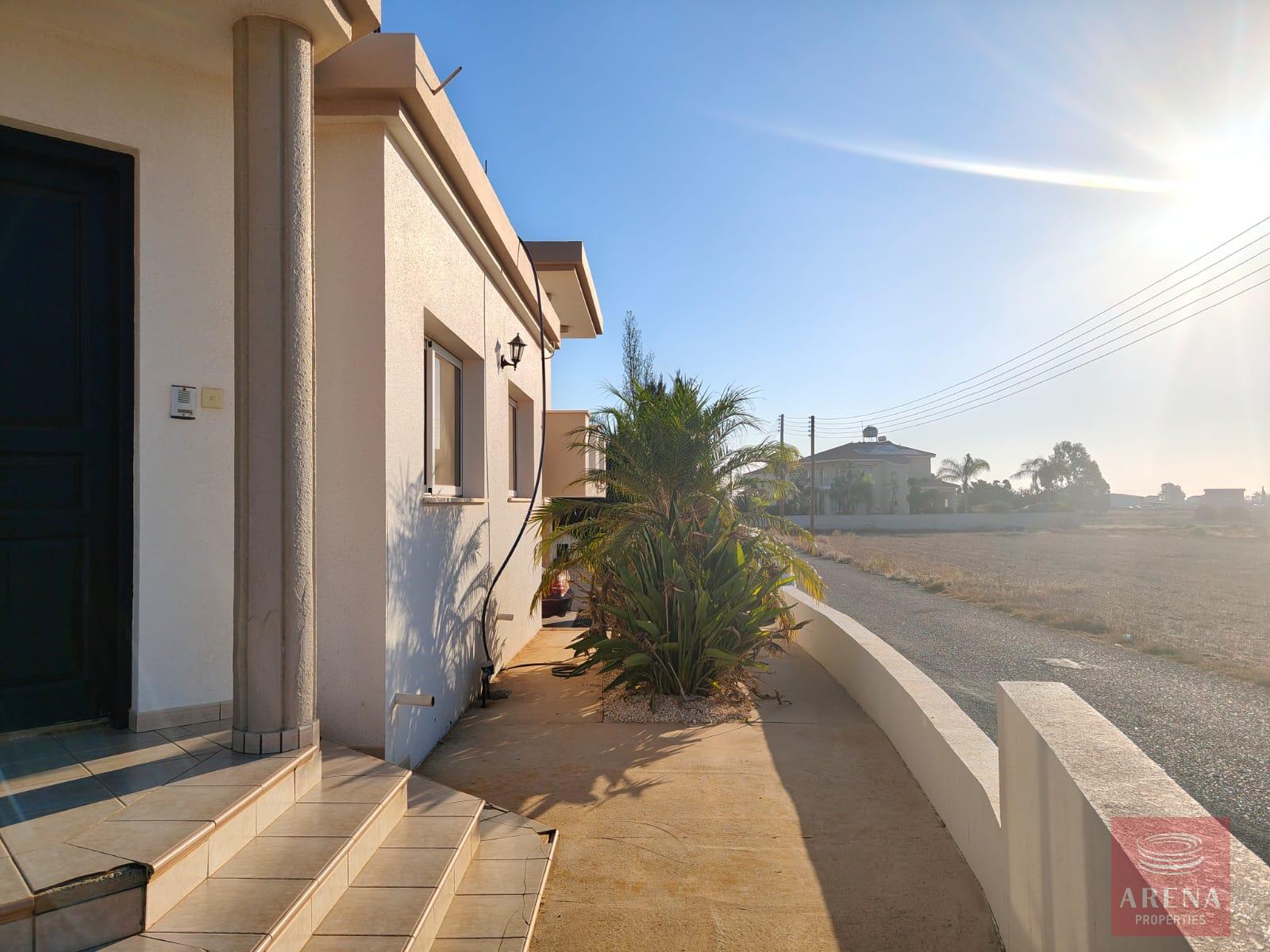 1-VILLA-XYLOFAGOU-10211-37-5