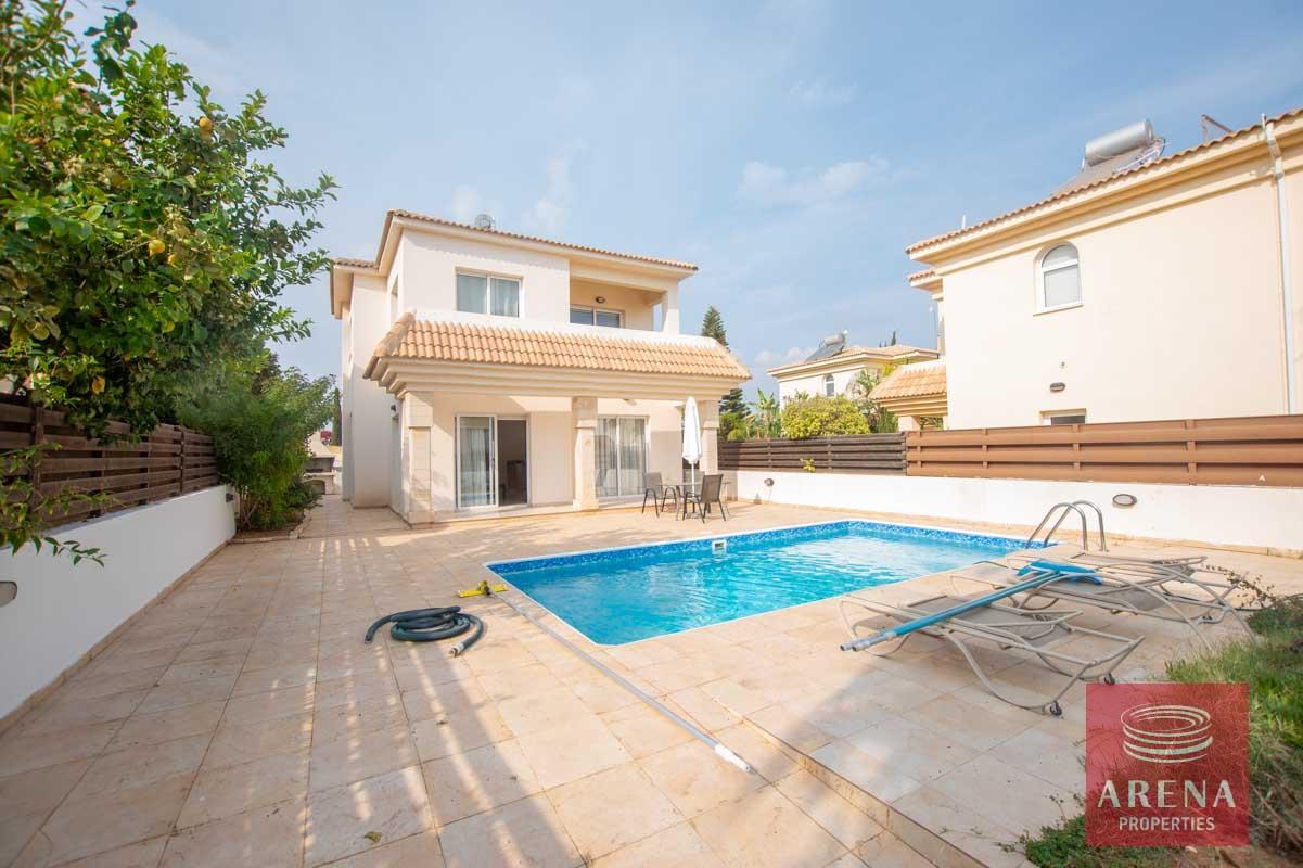 1-Villa-for-rent-in-Kapparis-5877