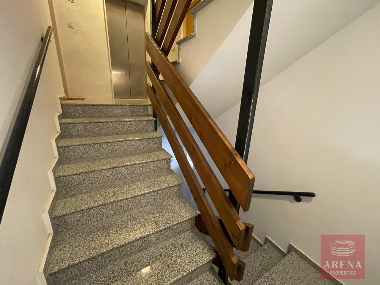 1-apt-in-kiti-9449-2