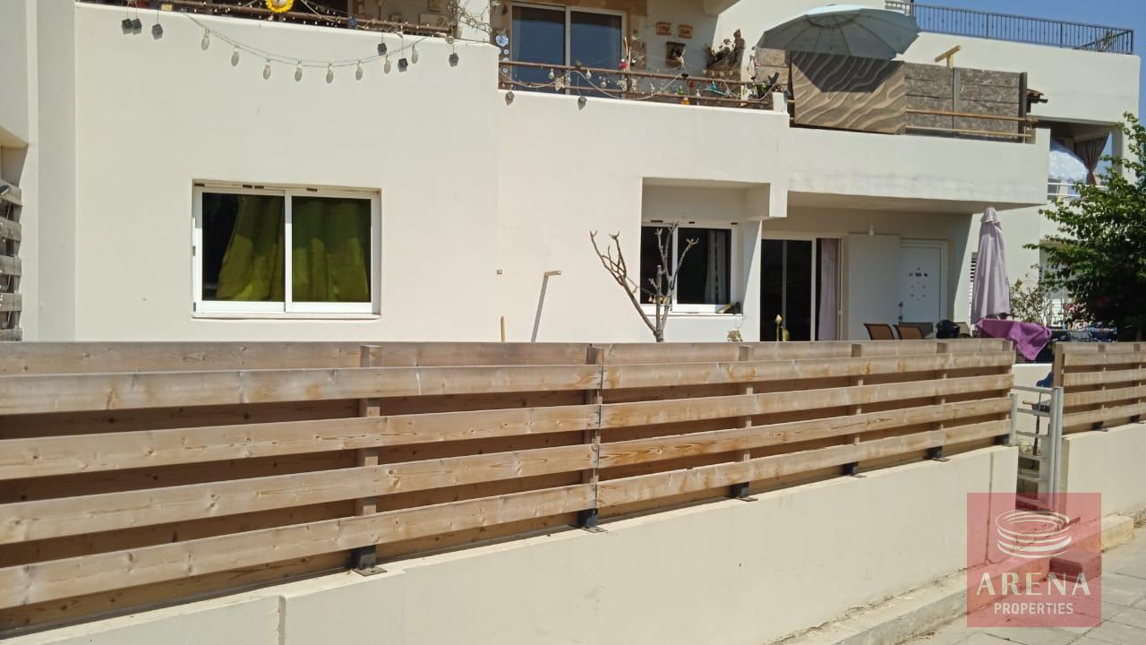 1-apt-livadia-9912-1-1