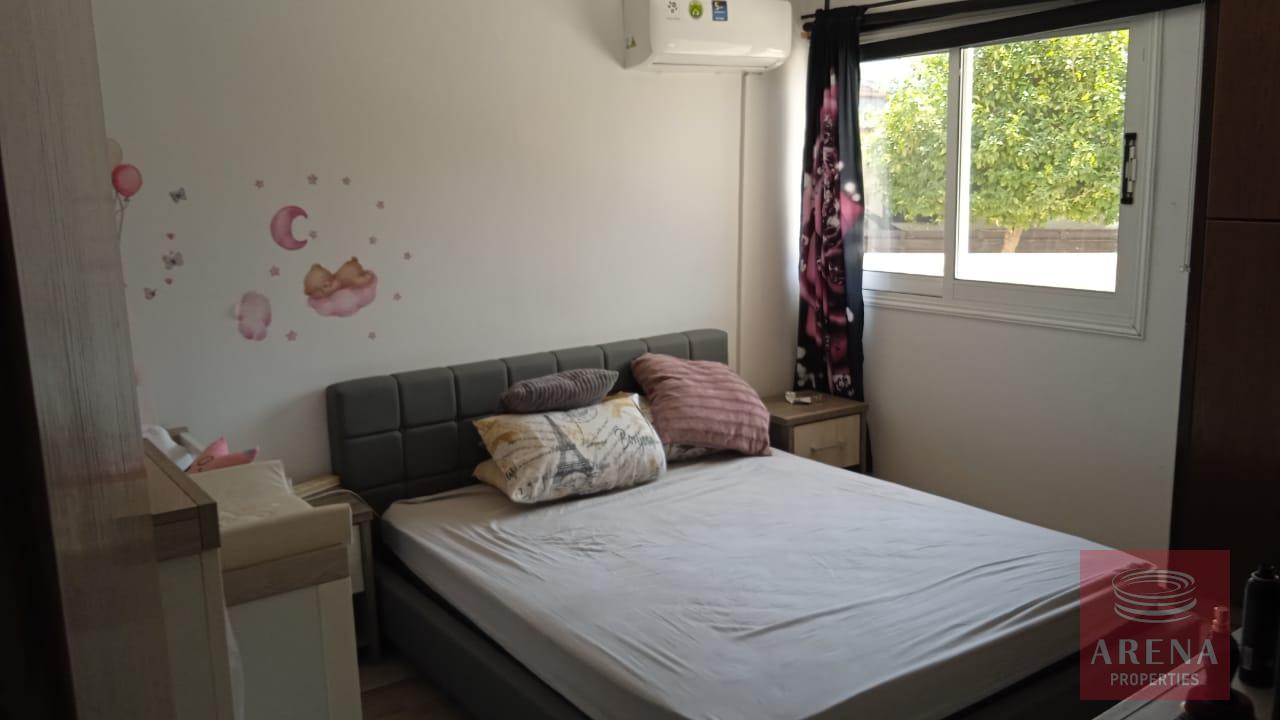 1-apt-livadia-9912-5-1