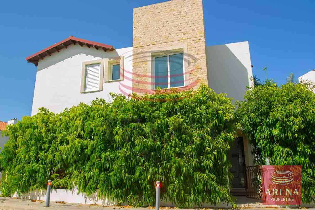 1-beautiful-villa-with-title-deeds-in-pernera-5679