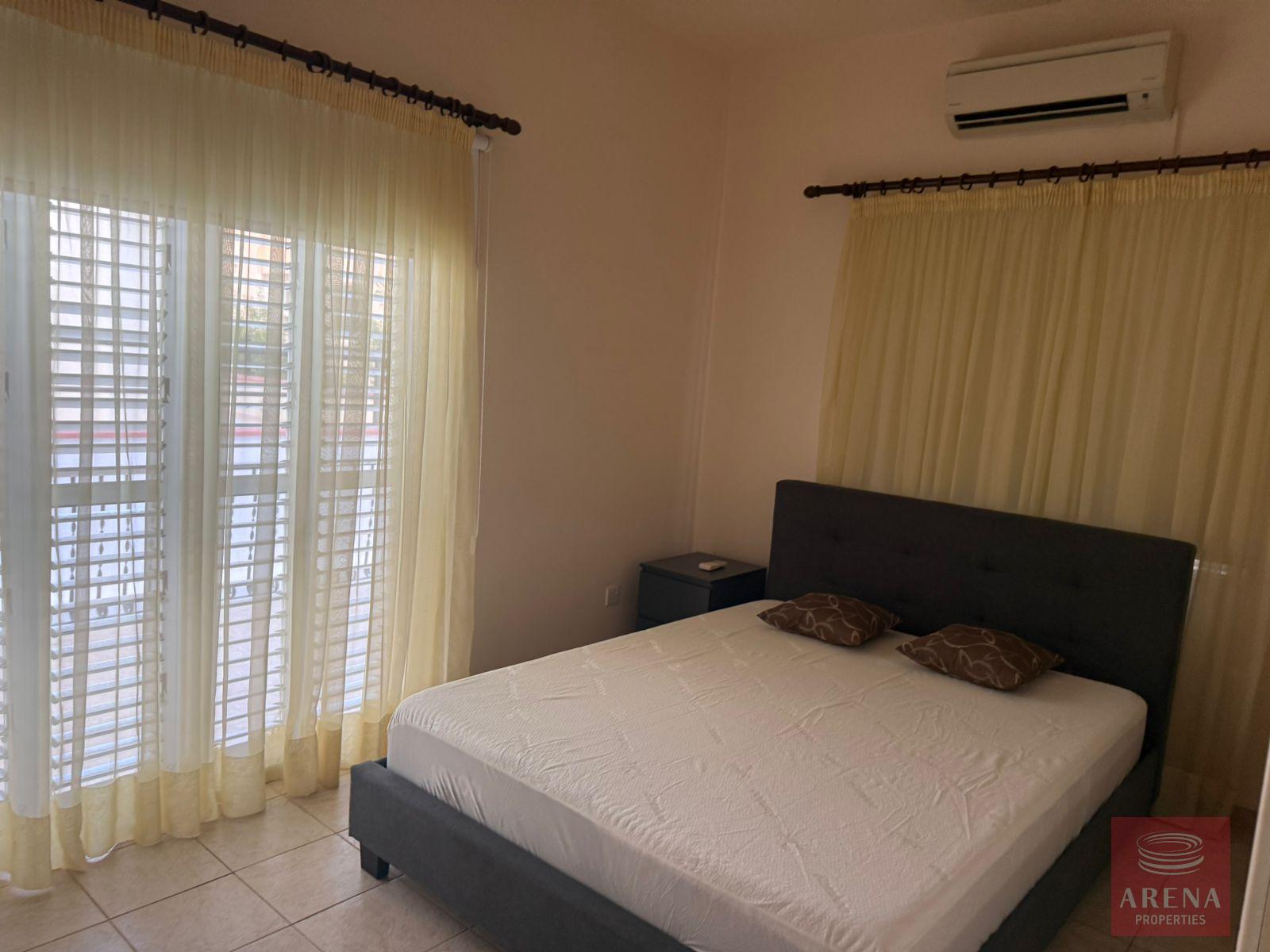 1-bungalow-rent-larnaca-10448-11-2