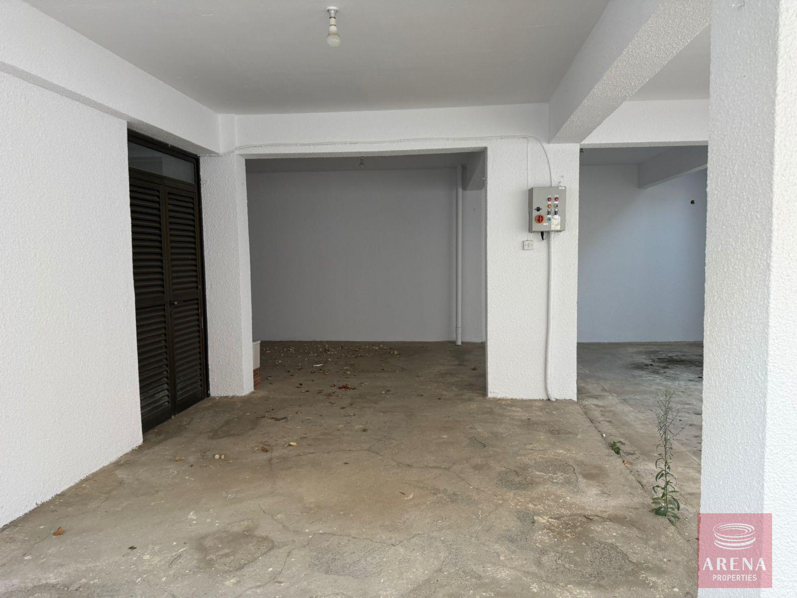 1-bungalow-rent-larnaca-10448-7-2