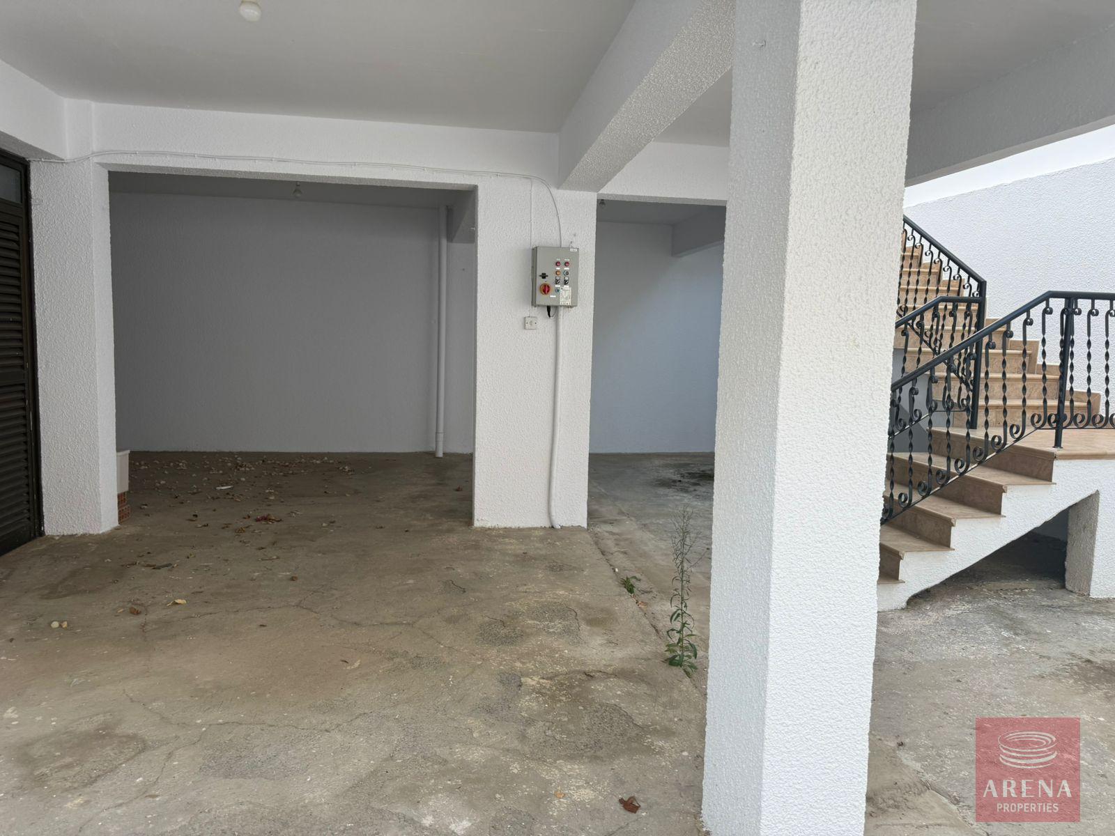 1-bungalow-rent-larnaca-10448-8-2