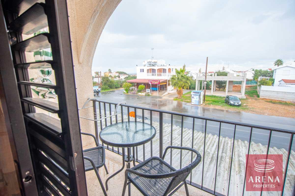 1-flat-for-rent-kapparis