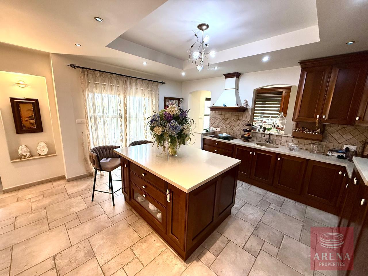 1-house-aradippou-10297-12-3