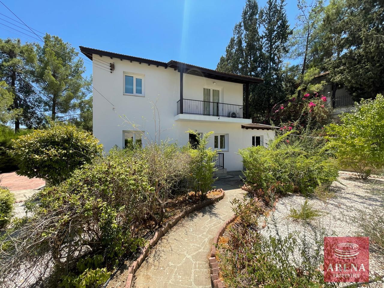 1-house-in-mosfiloti-8400