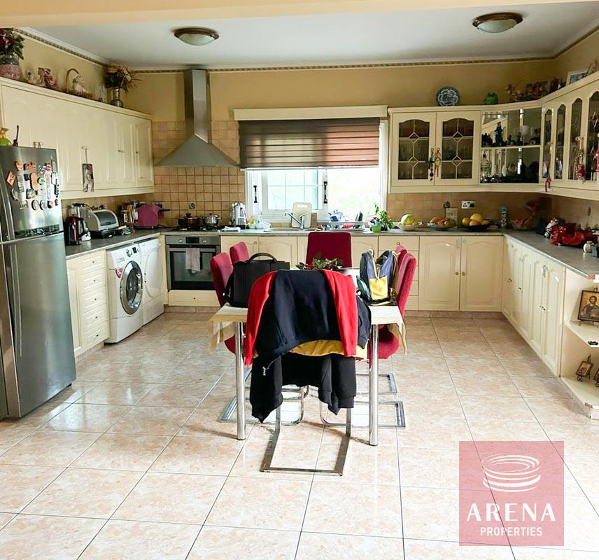 1-house-in-ormiia-10442-11-2