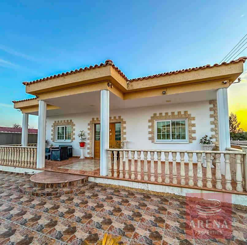 1-house-in-ormiia-10442-16-2