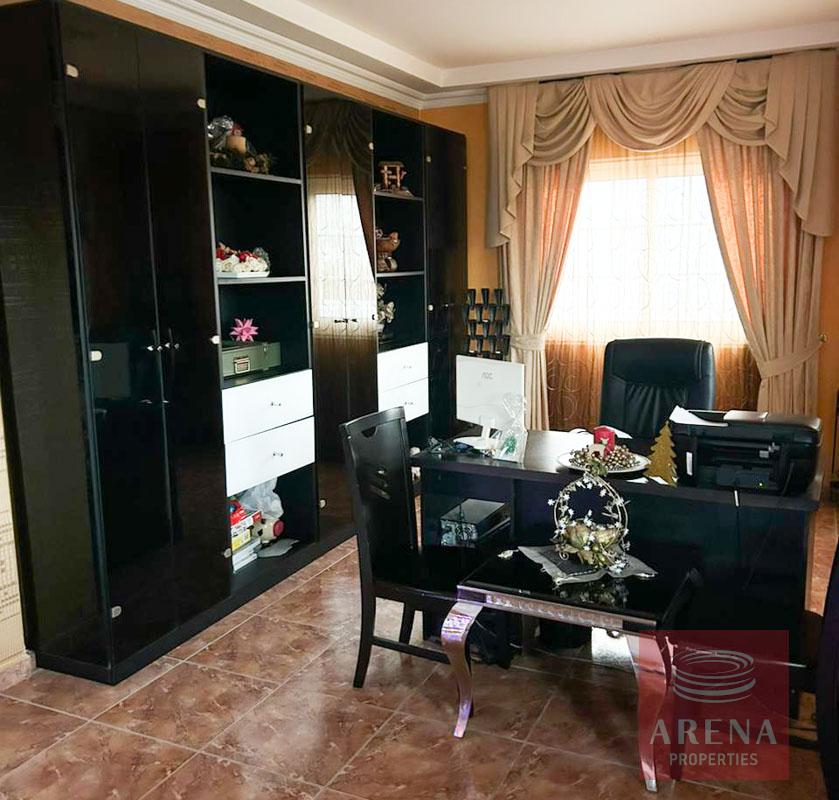 1-house-in-ormiia-10442-7-2