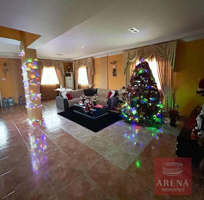 1-house-in-ormiia-10442-8-2