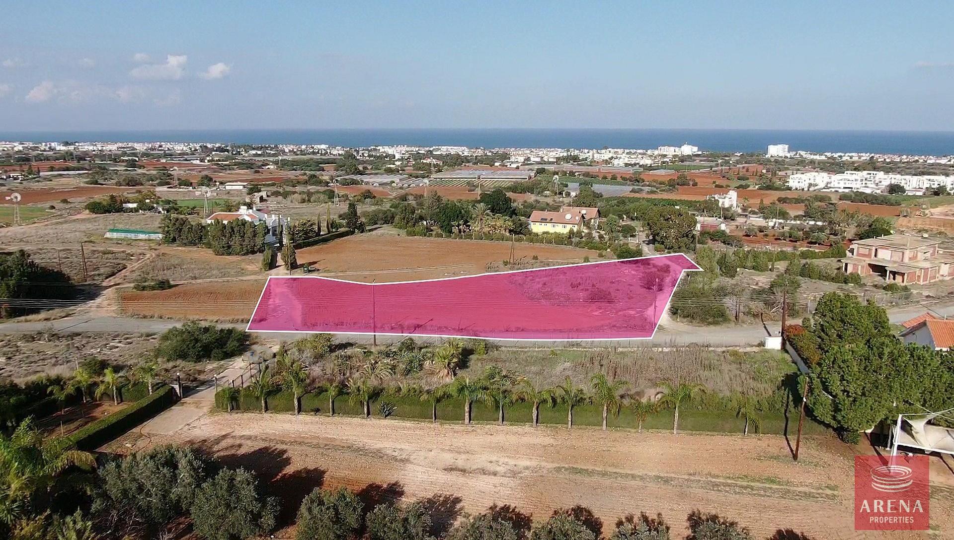 1-land-in-paralimni-9208-2