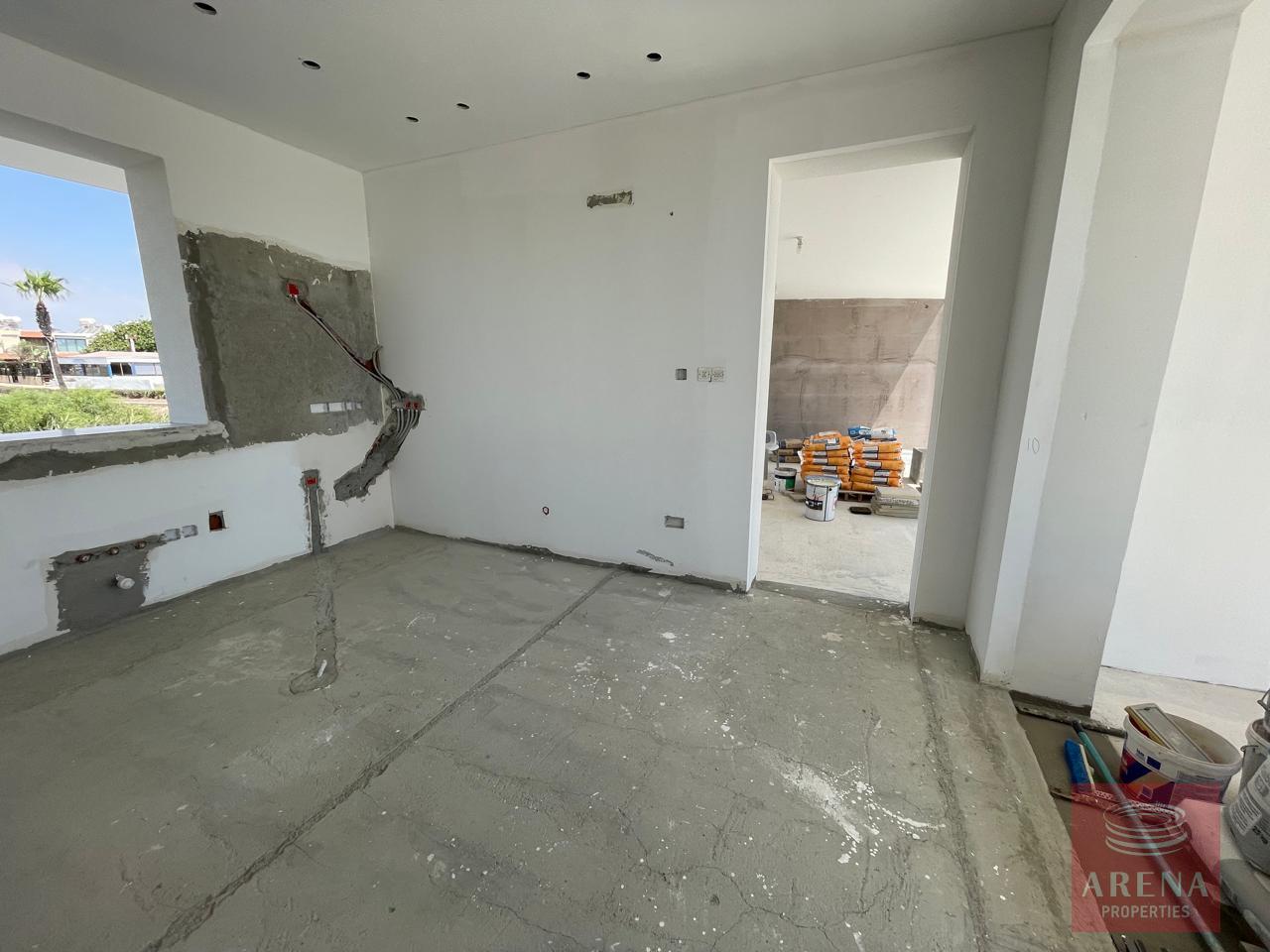 1-seafront-villa-pervolia-10104-2-2