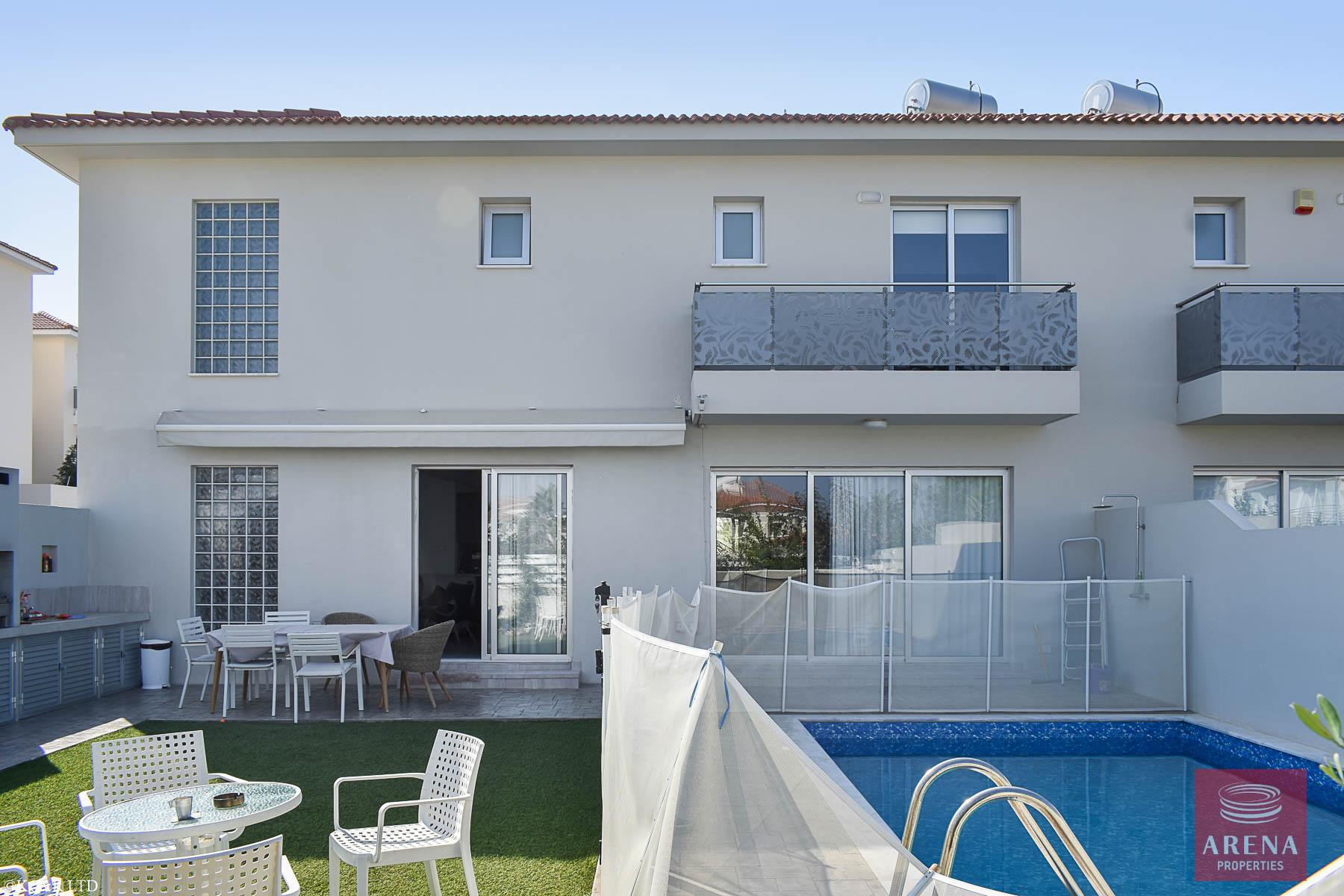 1-townhouse-in-kapparis-5111-2