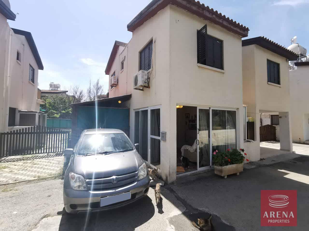 1-townhouse-in-meneou-5739-2