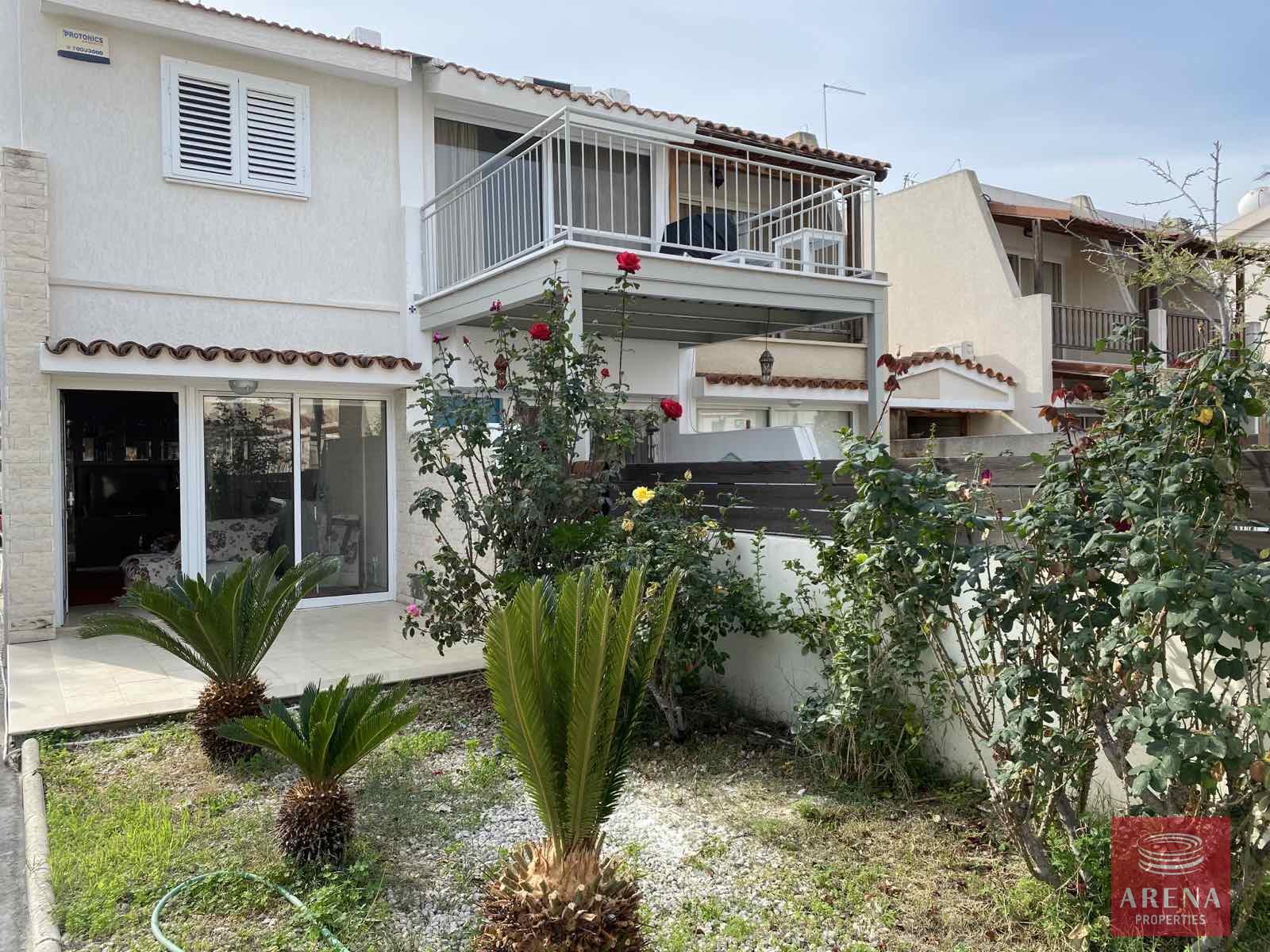 1-townhouse-livadia-5505