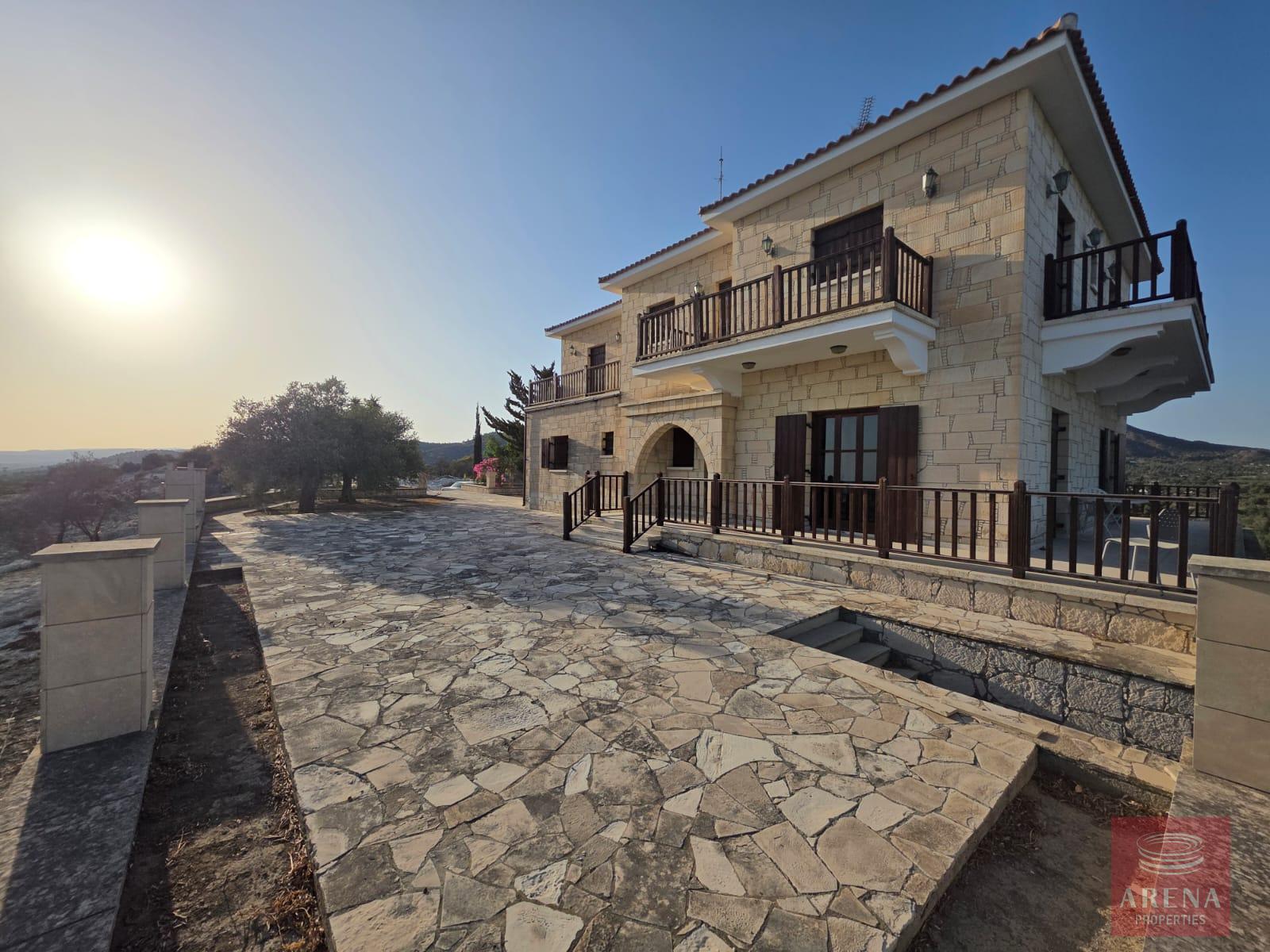 1-villa-anglisides-10312-1-3