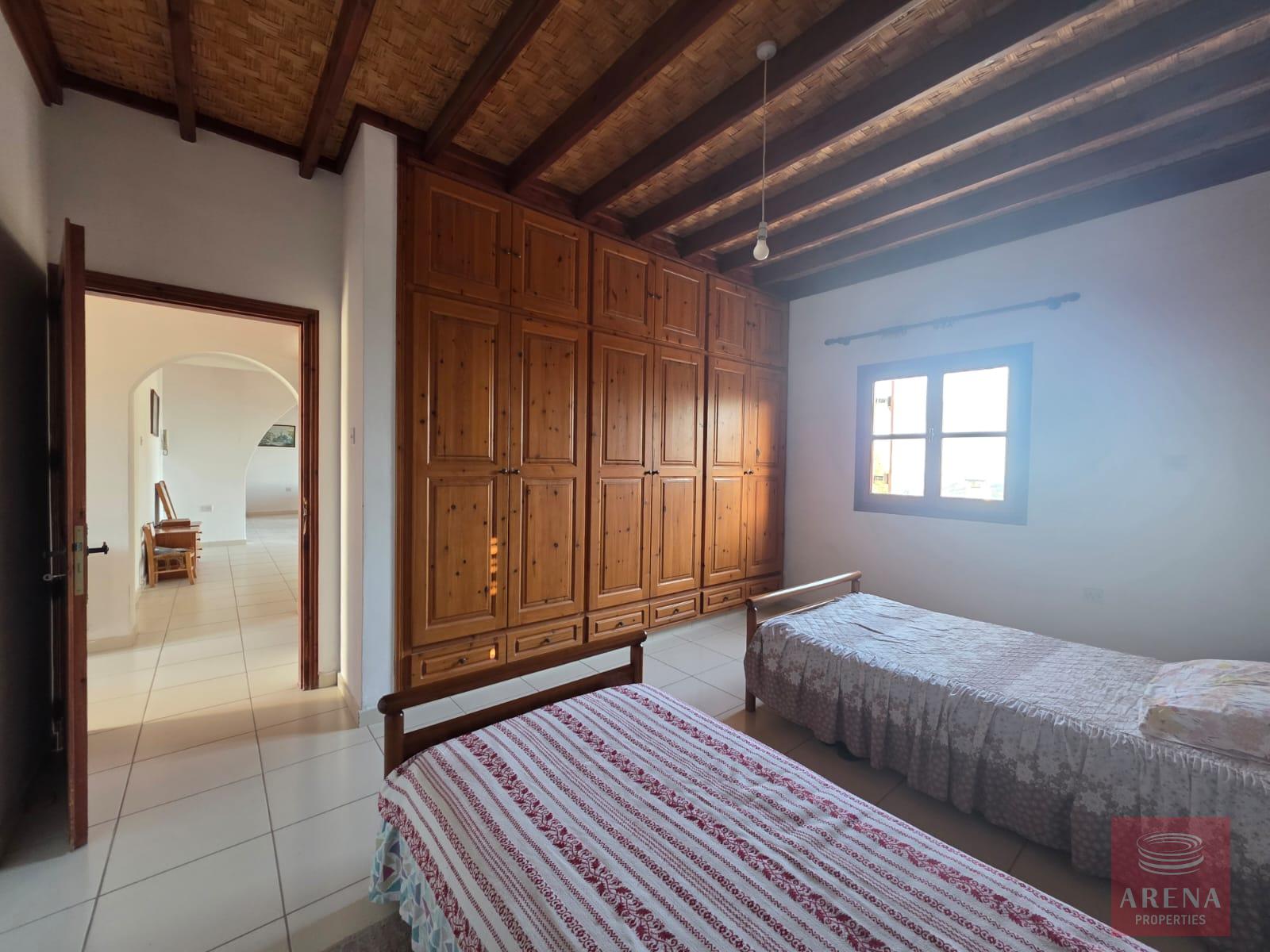 1-villa-anglisides-10312-2-3