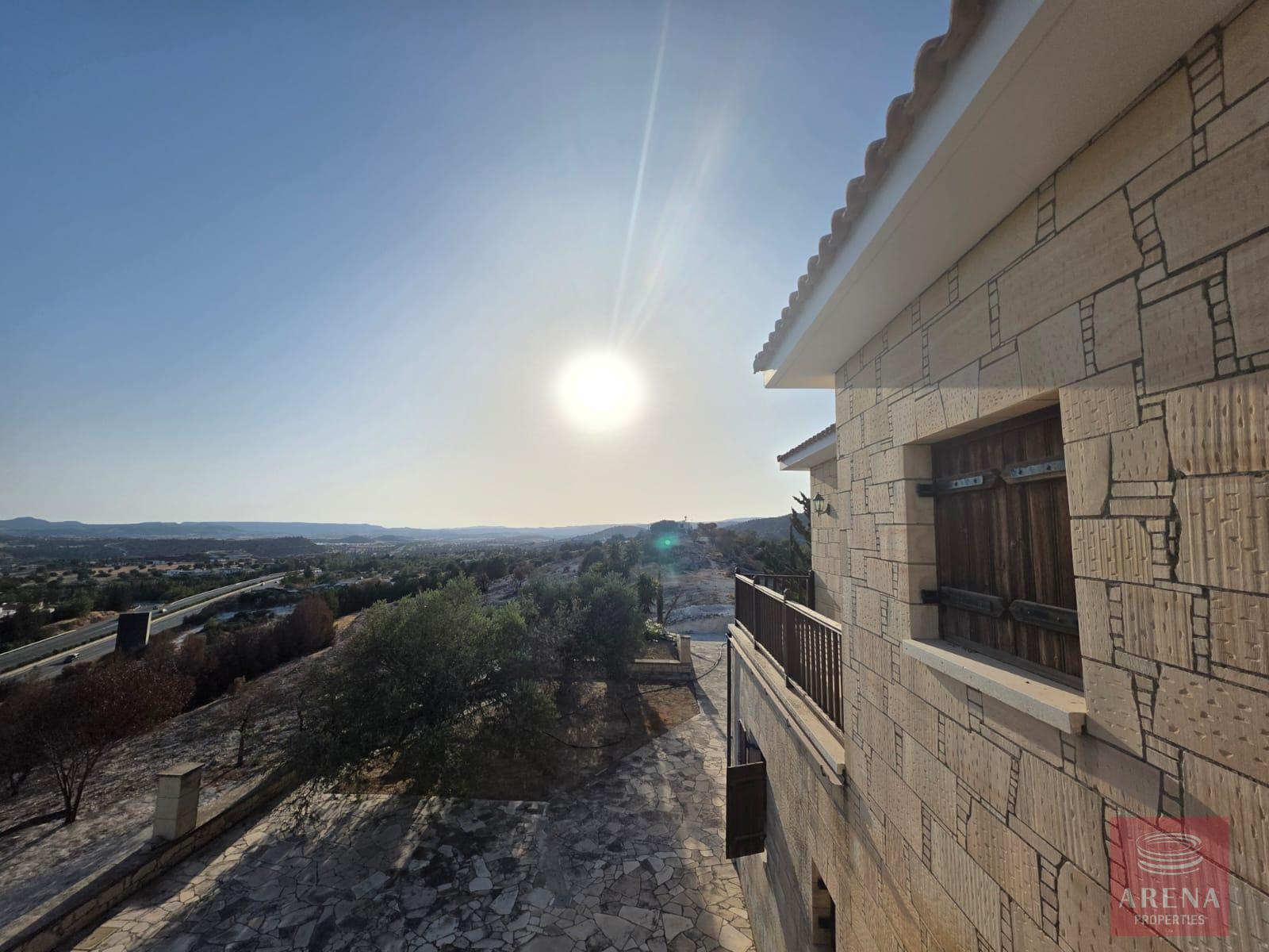 1-villa-anglisides-10312-39-3