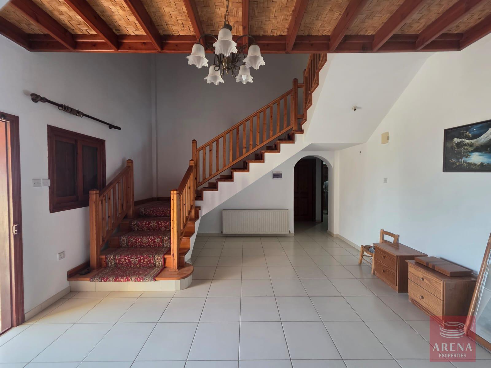 1-villa-anglisides-10312-9-3