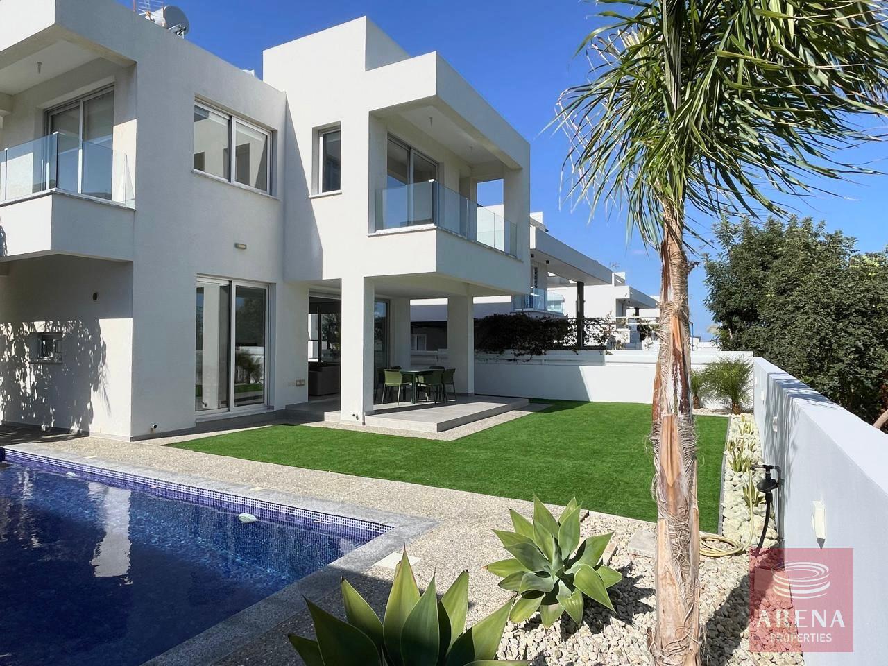 1-villa-for-rent-Ayia-Triada-9316-1