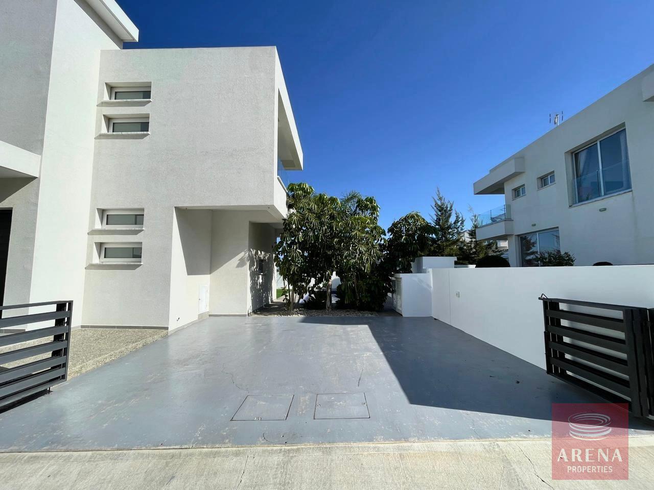 1-villa-for-rent-Ayia-Triada-9316-42