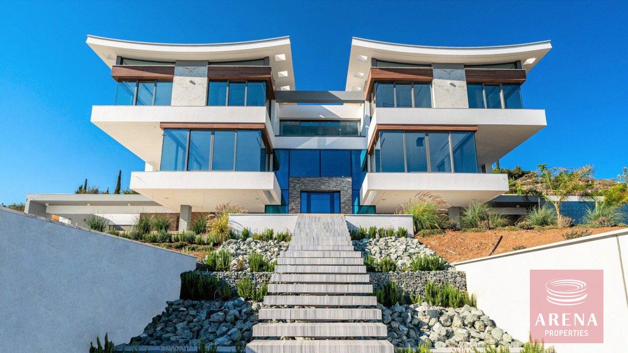 1-villa-in-kissonegra-9708-1