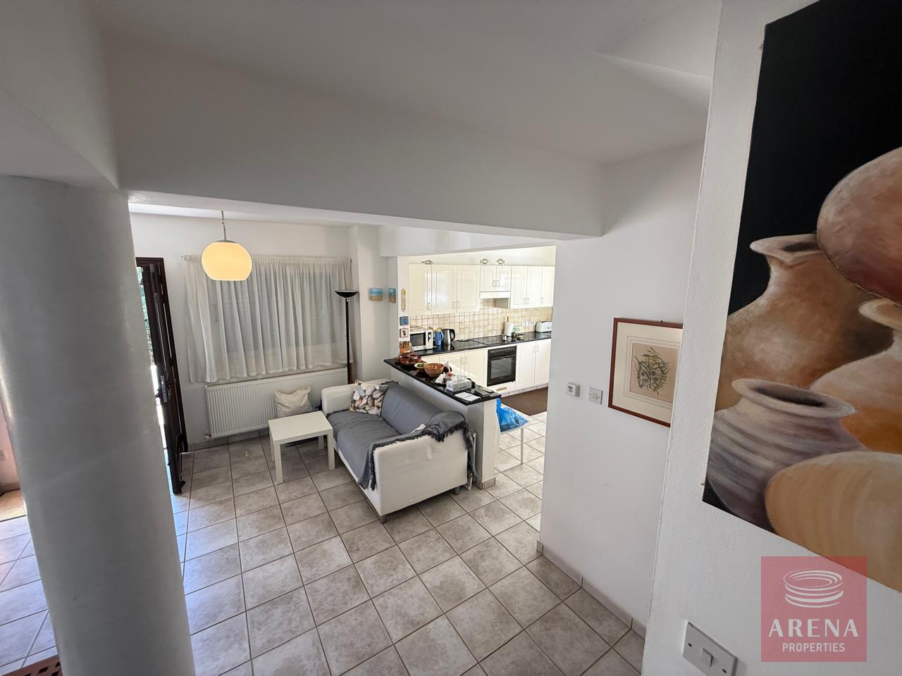 1-villa-in-pernera-10261-20-3