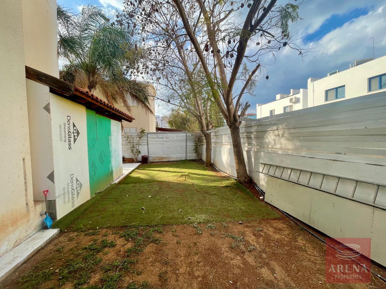 1-villa-in-protaras-9470-12