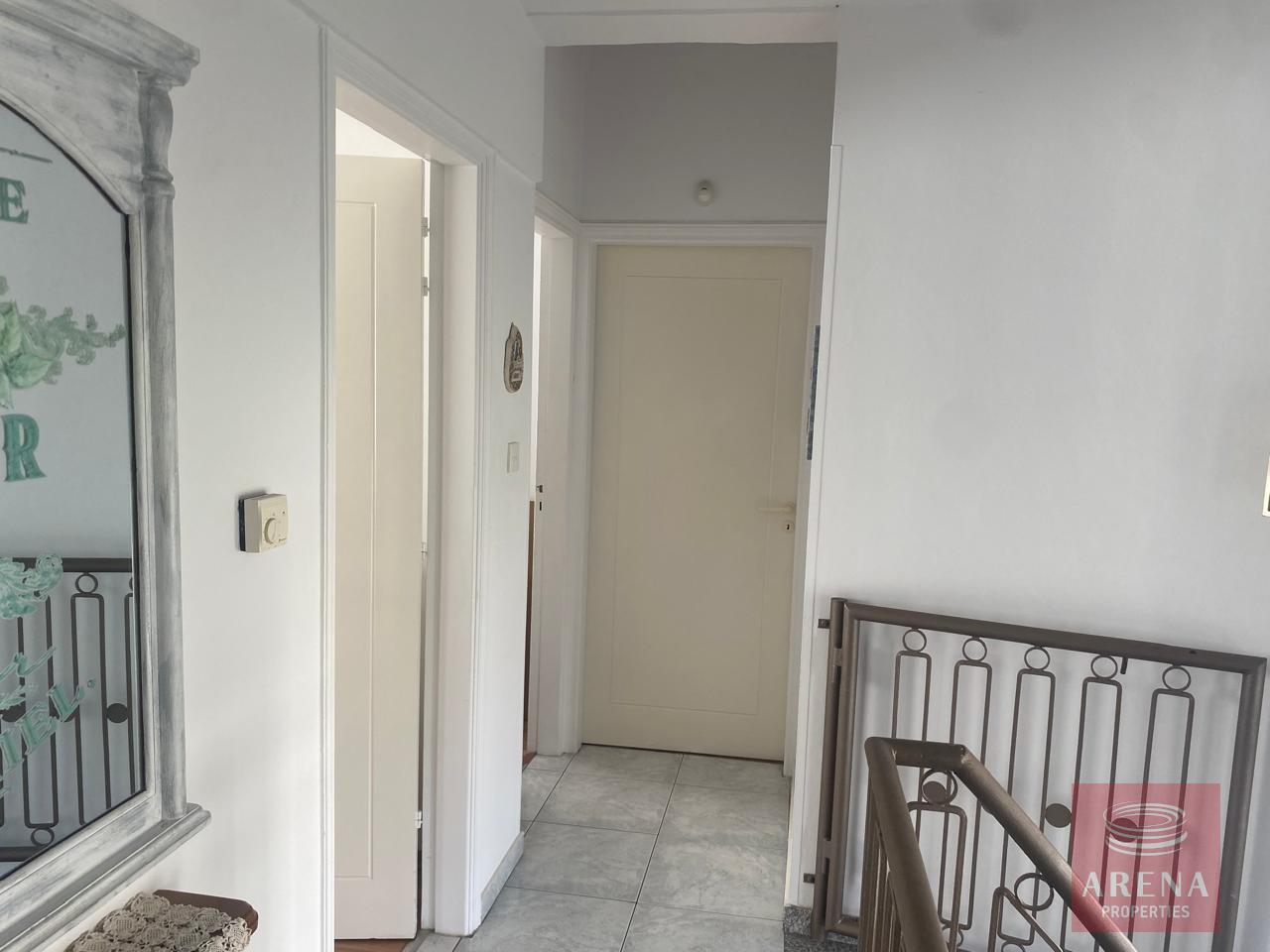 1-villa-kiti-10032-10-3