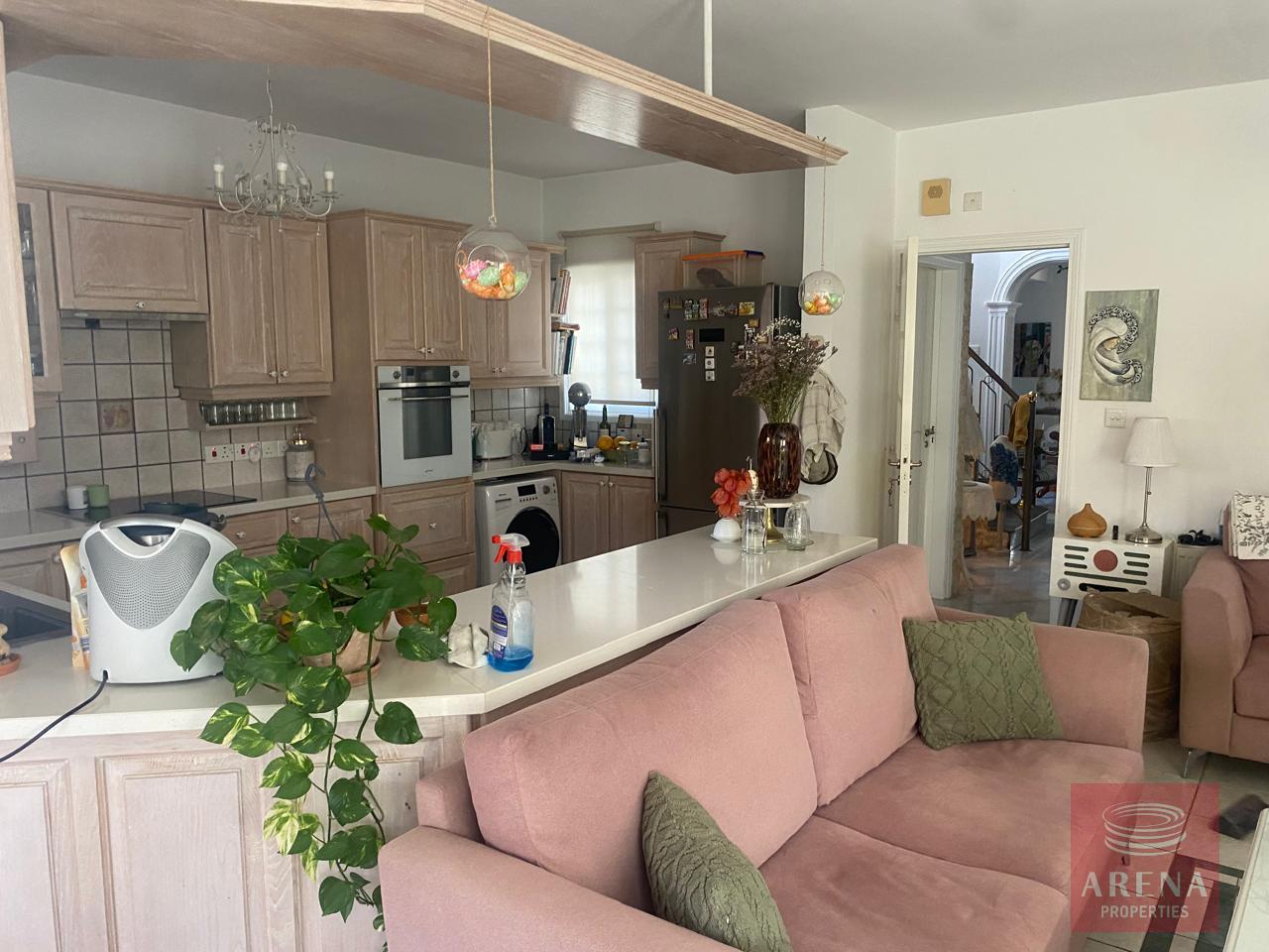 1-villa-kiti-10032-17-3