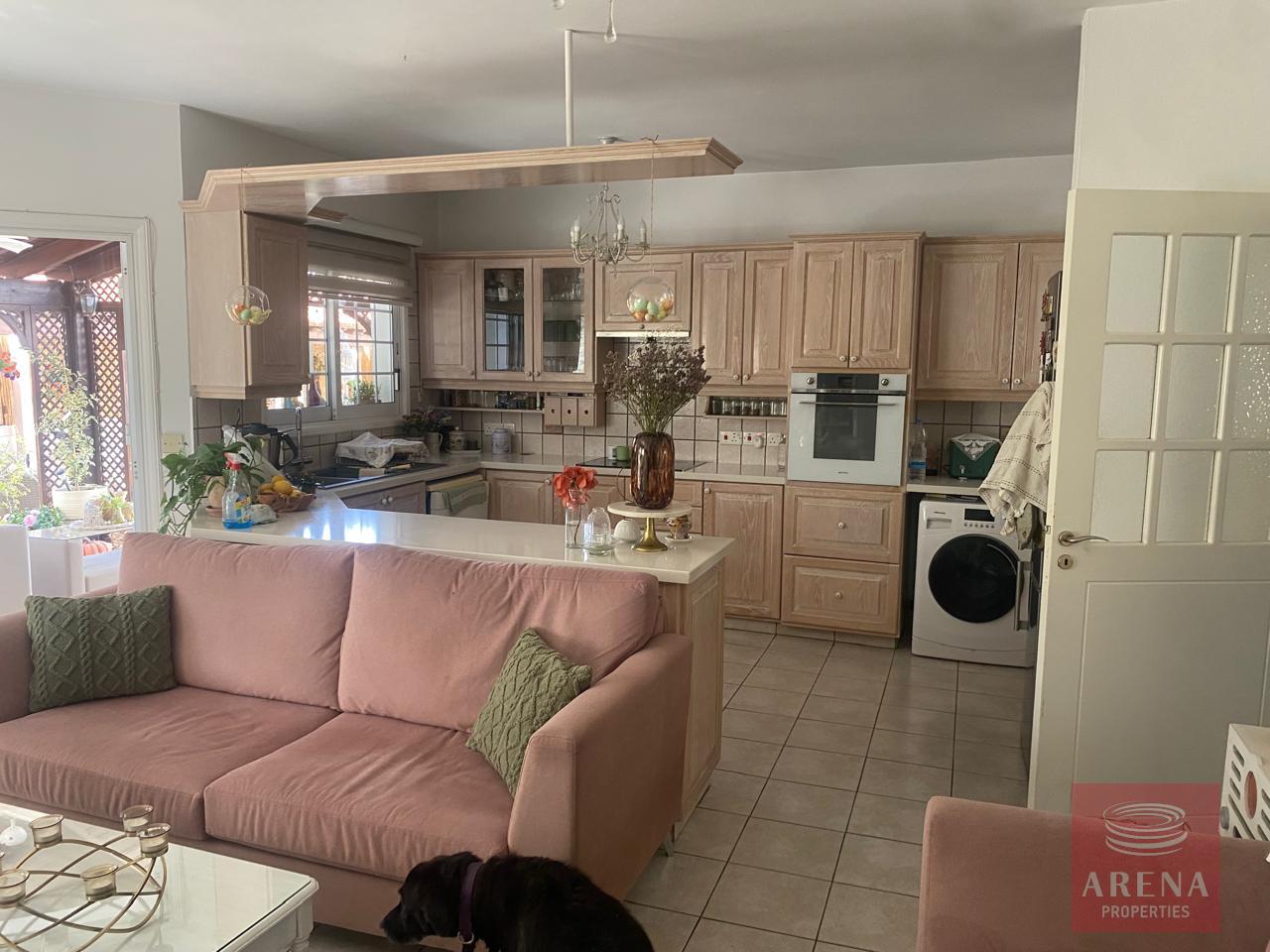 1-villa-kiti-10032-26-3