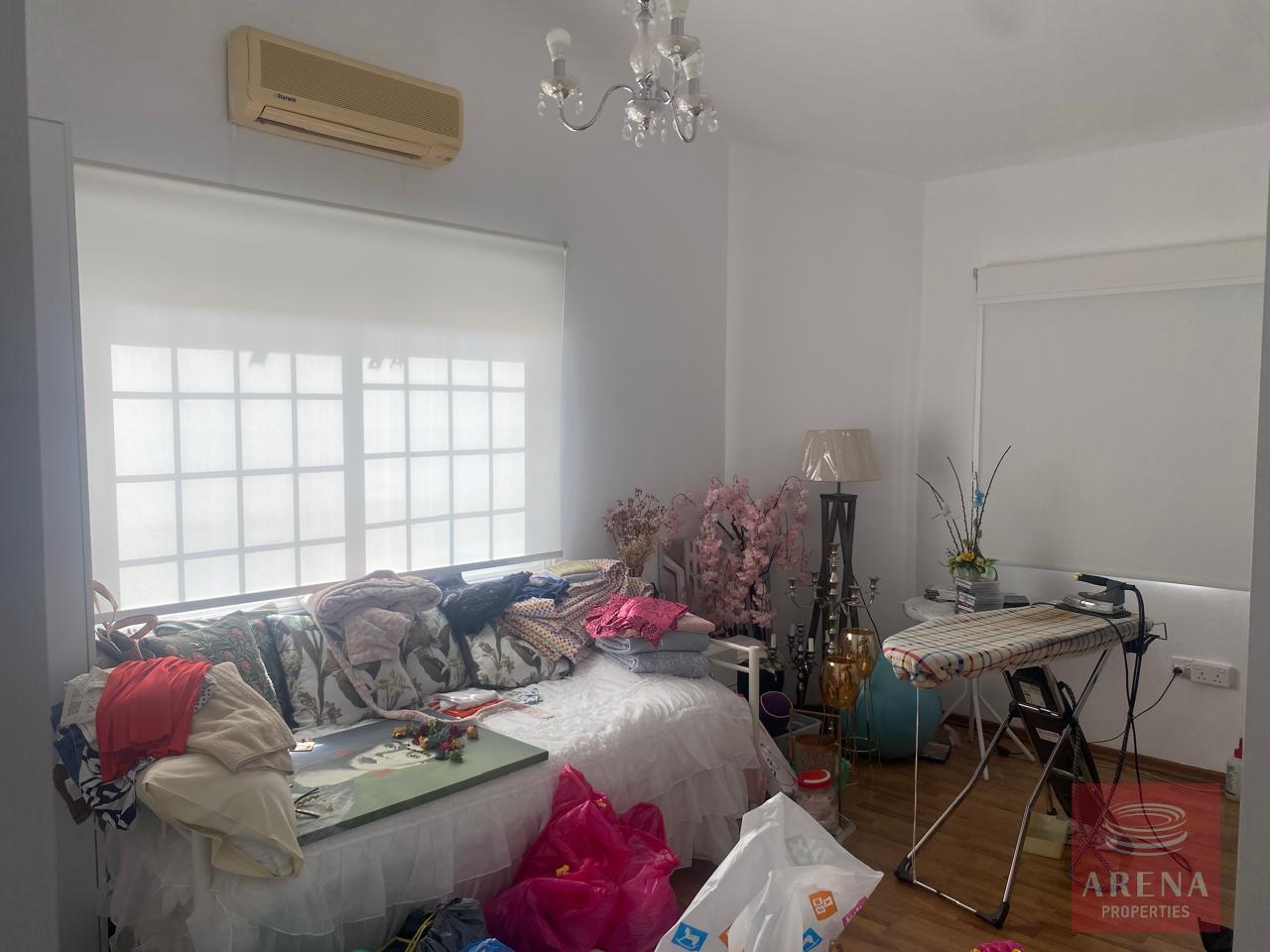 1-villa-kiti-10032-28-3