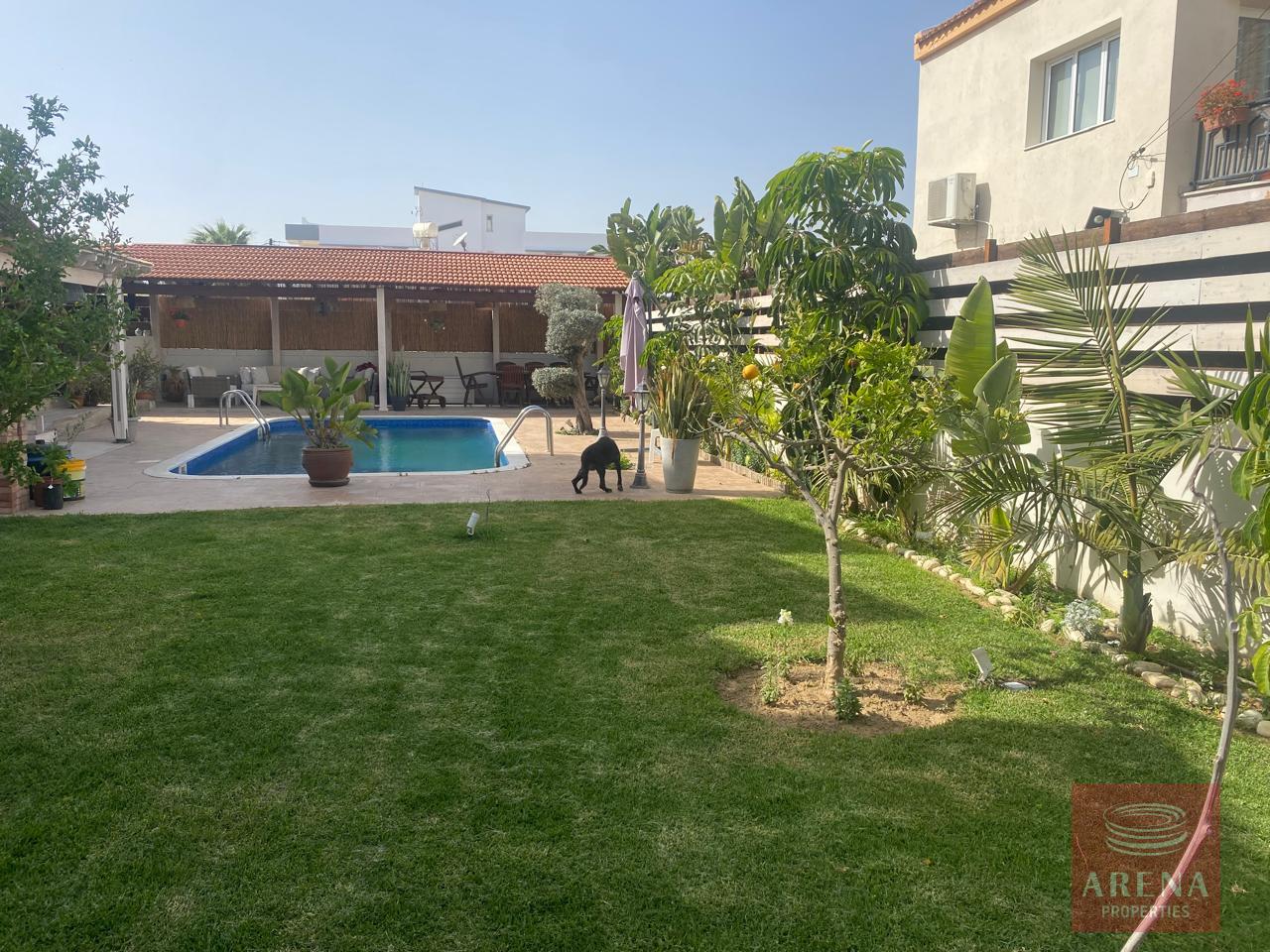 1-villa-kiti-10032-6-3