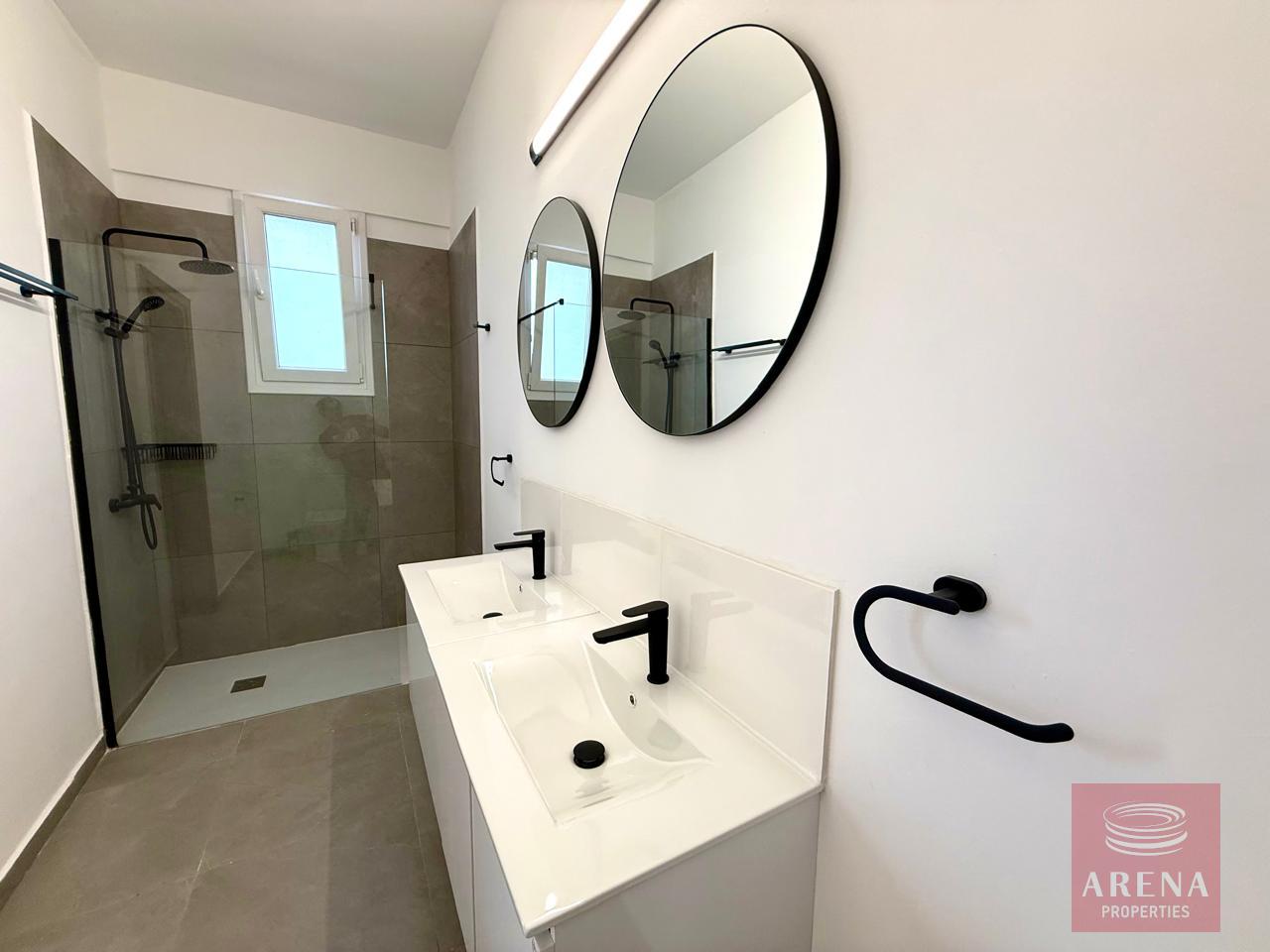 1-villa-livadia-10387-30-6