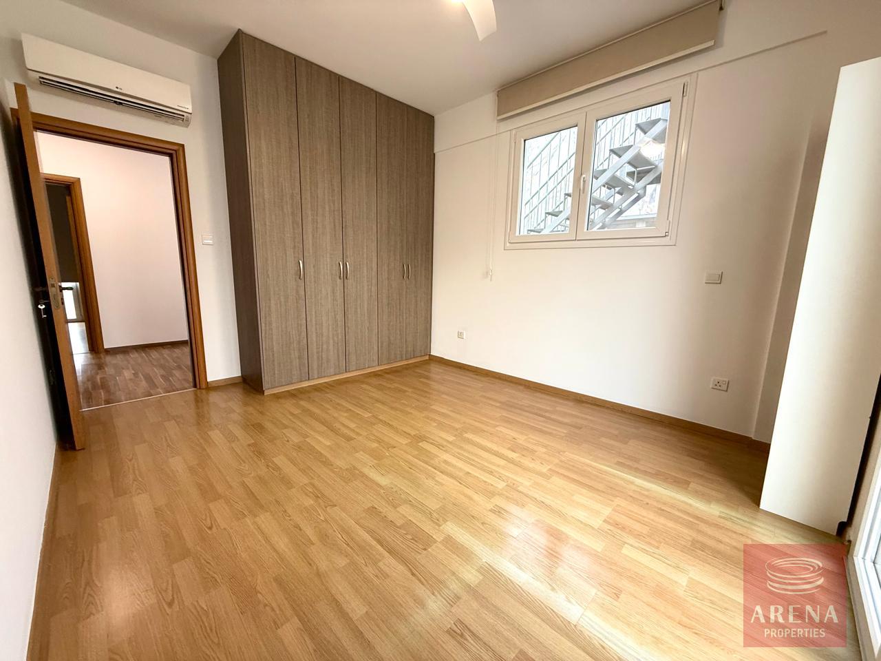 1-villa-livadia-10387-38-6